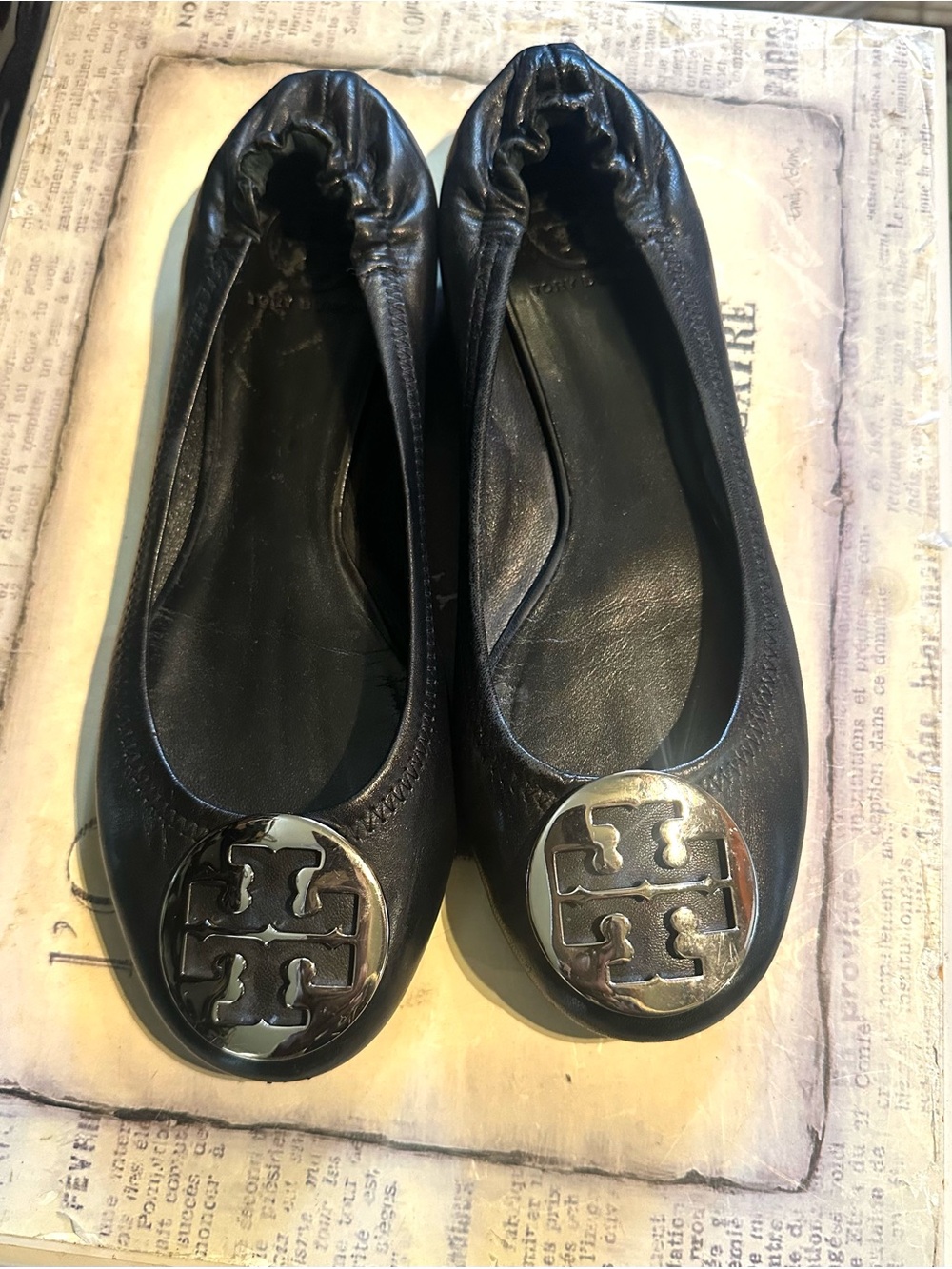 Tory Burch Black Leather Reva Logo Ballet Flats size 9